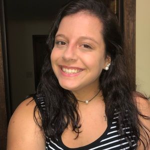 Meet your Posher, Maddie